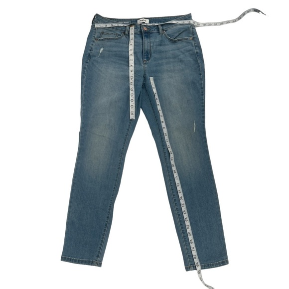 Old Navy Distressed Boyfriend Mid Rise Jeans Size 8 Women’s - Picture 4 of 6